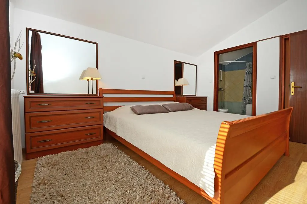 Sonja Vacation House Porec Holiday home
